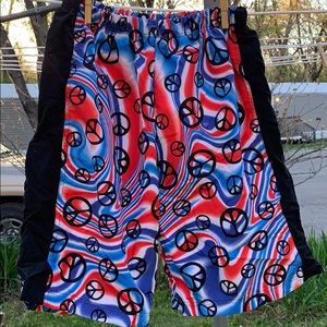 New boys PEACE Swimsuit trunks lined size 12 NWT